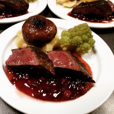 Diner mit Fleisch