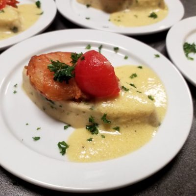Garnele auf Pertersilienwurzelcreme und Petersailienwurzelschaum
