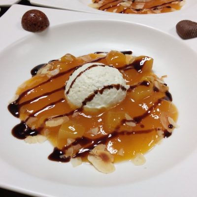 Mango-Pfirsich mit Macarponecreme