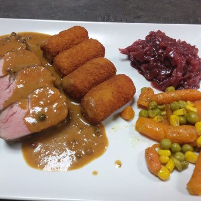 Schweinefilet - Kroketten - Gemüse