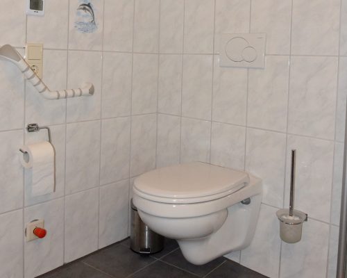 Bad Zimmer 5