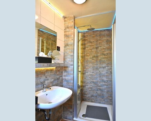 appartment6-badezimmer