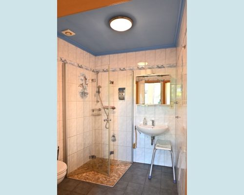 doppelzimmer5-badezimmer
